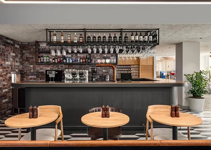 Holiday Inn Express Porto - Boavista By Ihg