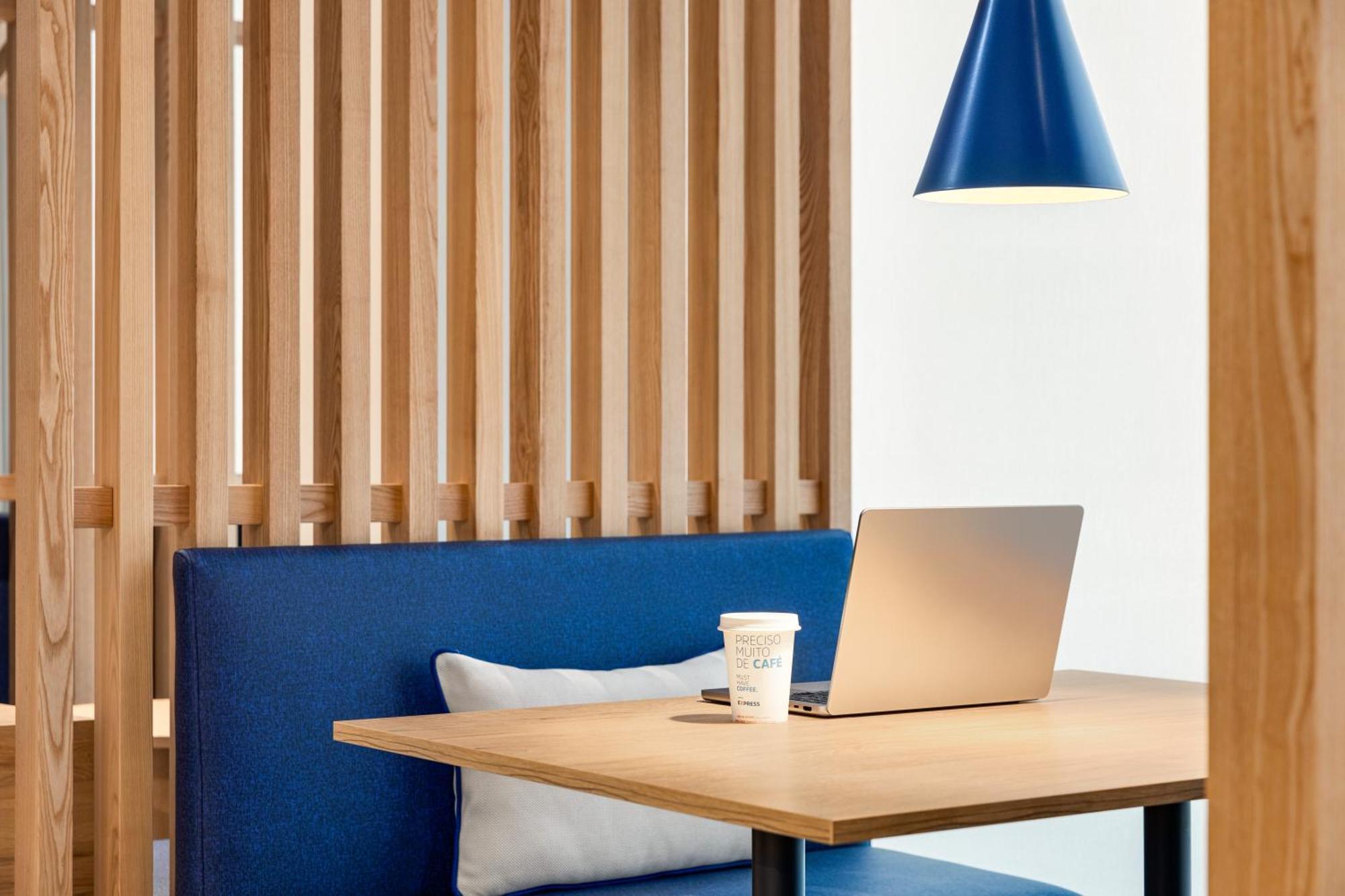 Express - Boavista By Ihg Hotel Porto